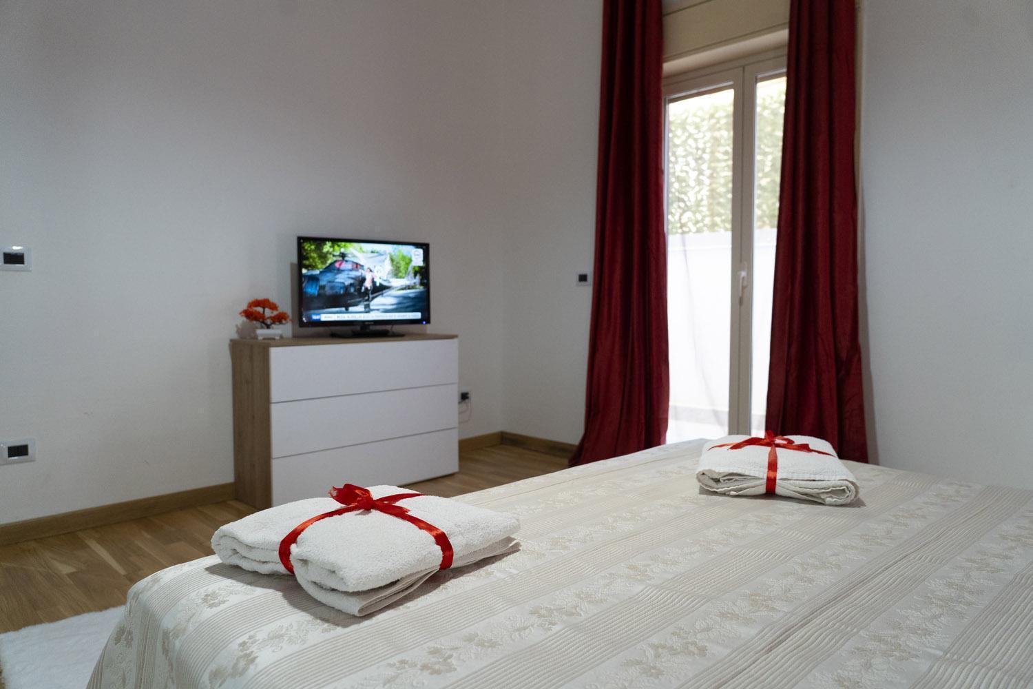 European Apartment - Town Center Self Check-In Катания Экстерьер фото